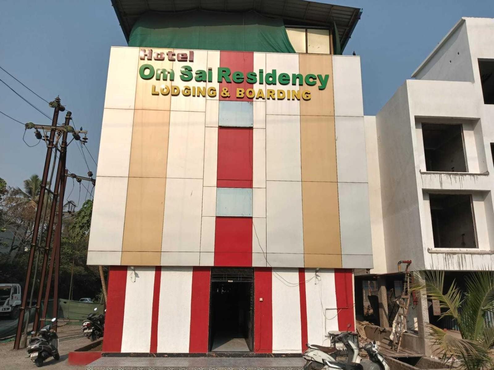 Hotel O Om Sai Residency Lodging And Boarding Taloje Budrukh 外观 照片
