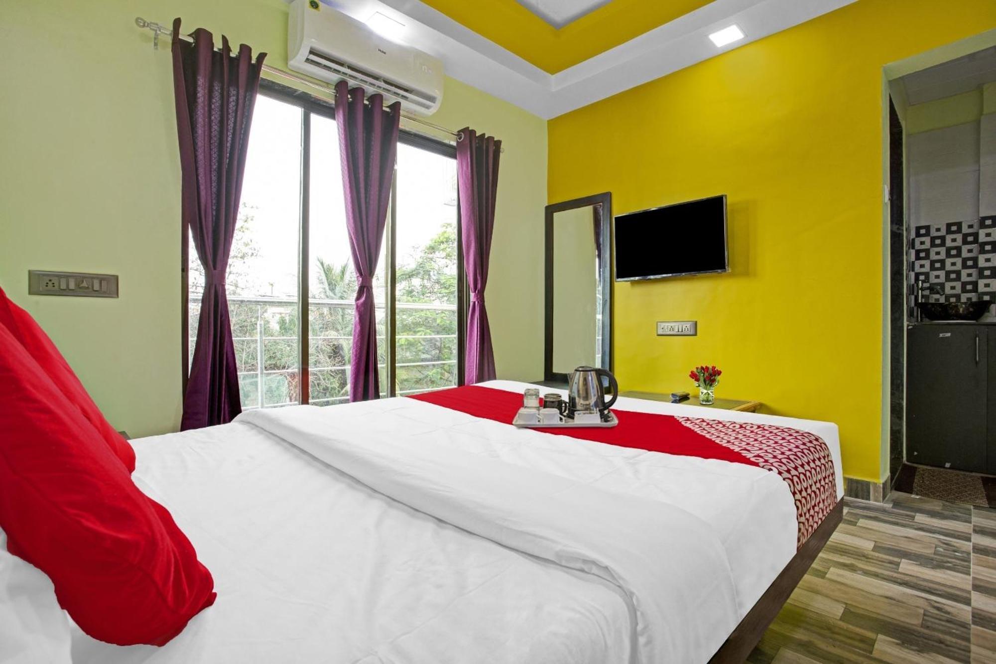 Hotel O Om Sai Residency Lodging And Boarding Taloje Budrukh 外观 照片