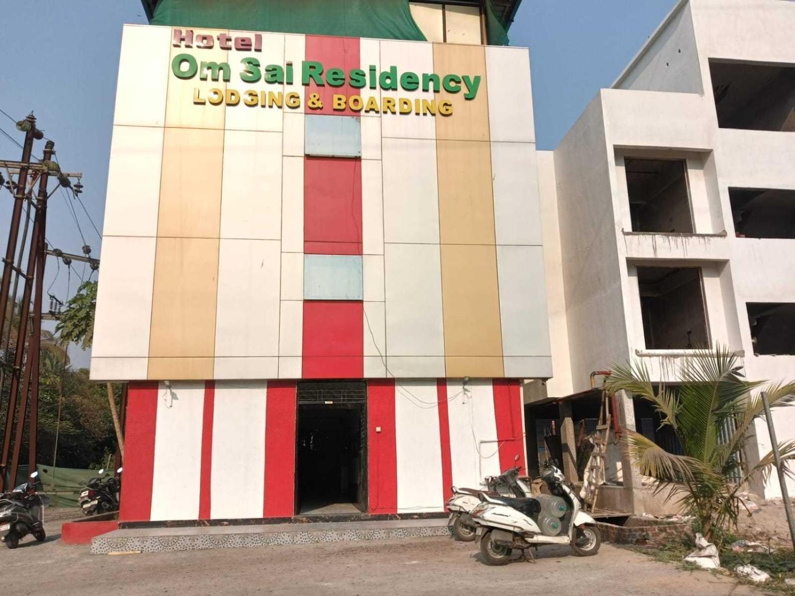 Hotel O Om Sai Residency Lodging And Boarding Taloje Budrukh 外观 照片